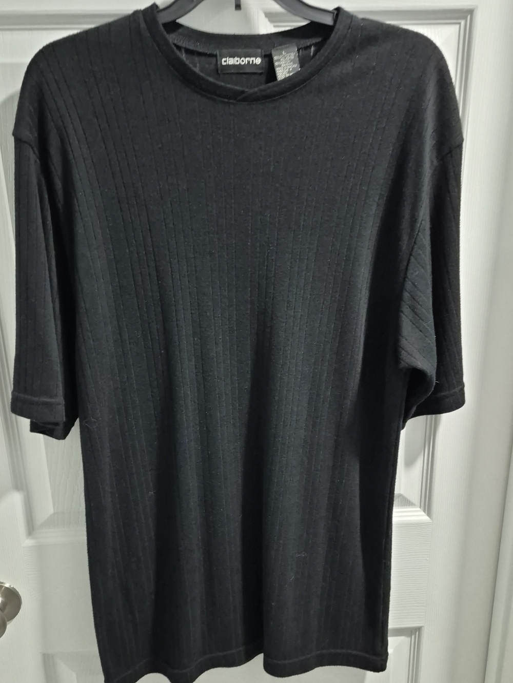 Claiborne Black Ribbed Short Sleeve Tee